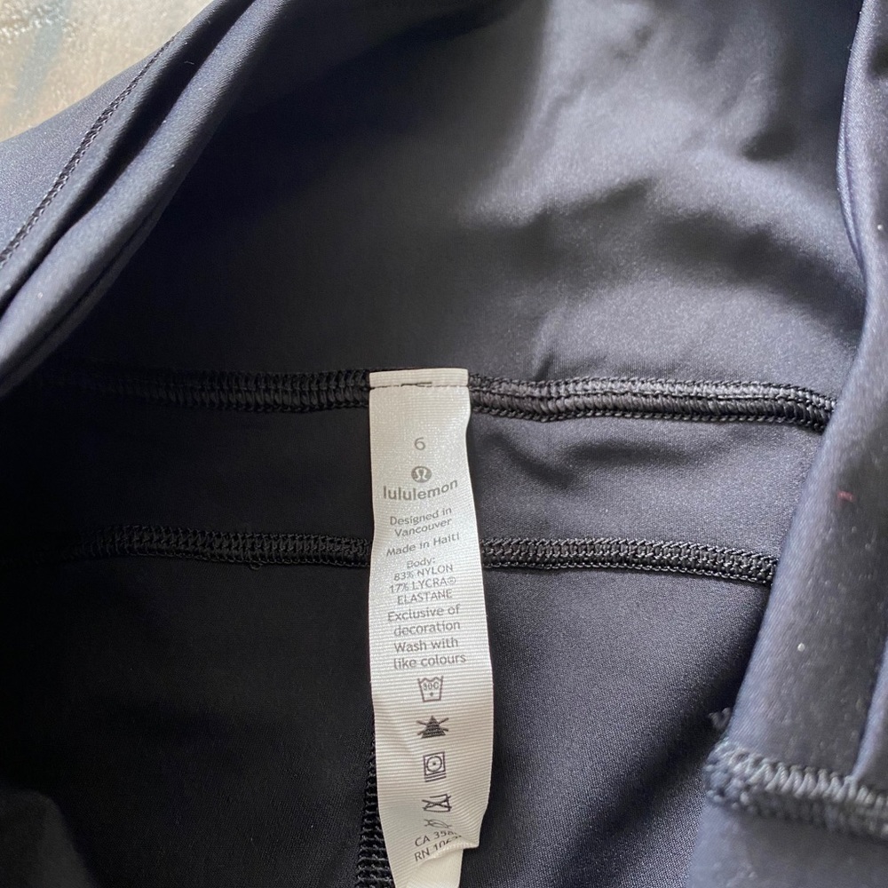 🚫SOLD🚫Lululemon fast and free hr tight 25” nulux - Picture 3 of 4